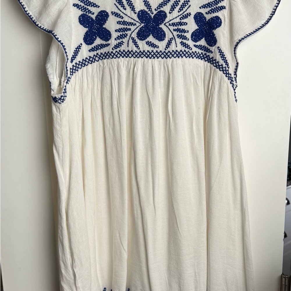 NWT Urban Outfitters Embroidered White Dress with Blue Accents